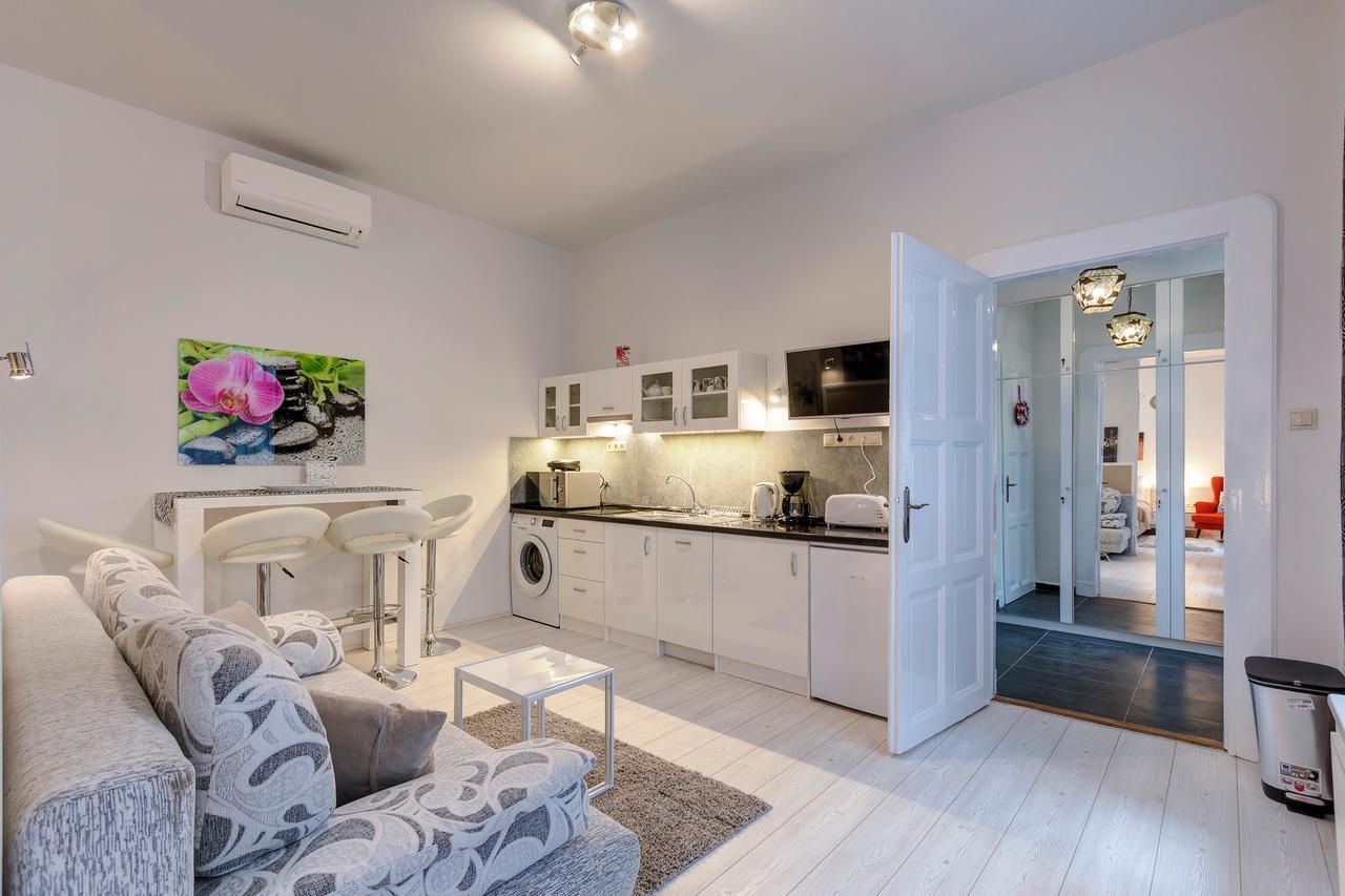 Ferienwohnung Sweet Dreams At King Street Gold Budapest Exterior foto