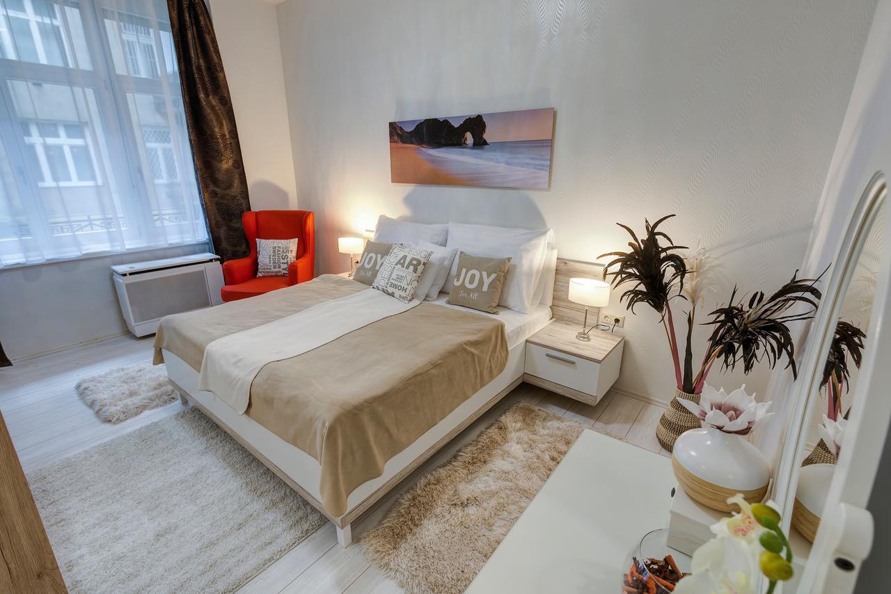 Ferienwohnung Sweet Dreams At King Street Gold Budapest Exterior foto